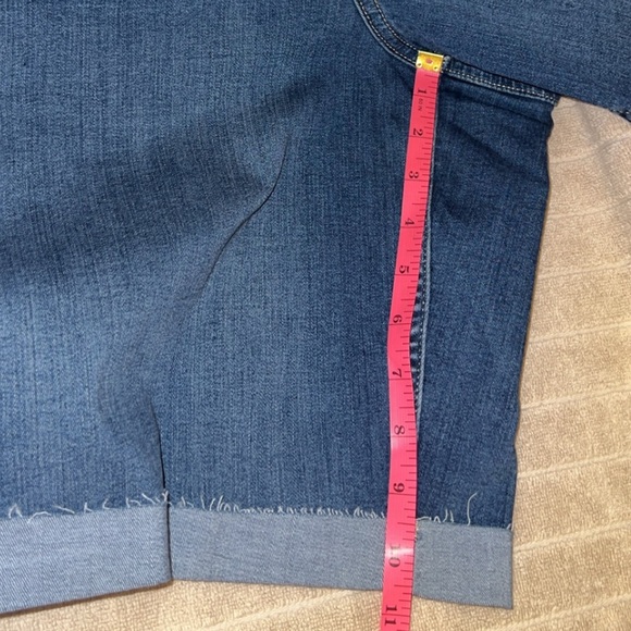 Calvin Klein Bermuda Shorts - Picture 10 of 11